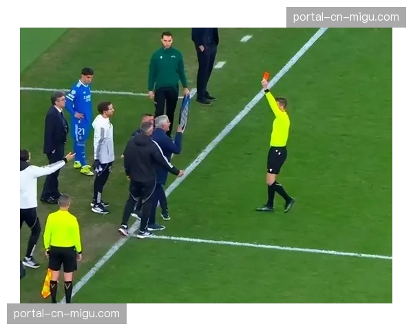 专访皇马定位球教练：揭秘伯纳乌球场特定区域任意球踢法的选择逻辑。