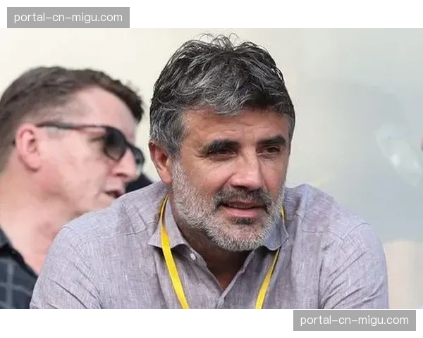 柏林联官方：主帅别利察因健康原因即刻离任，助理教练暂代职权